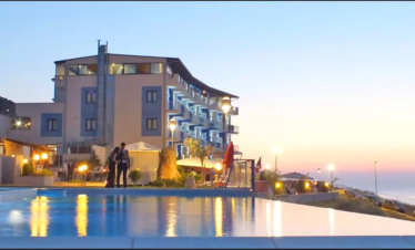TUS’HOTEL