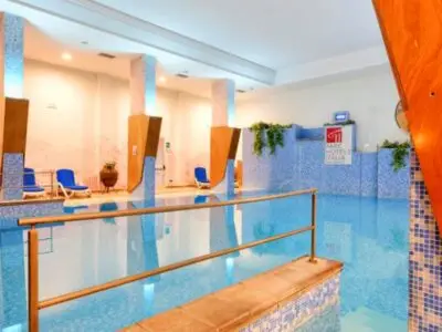 Complesso Antares Letojanni (Piscina 01 interna)